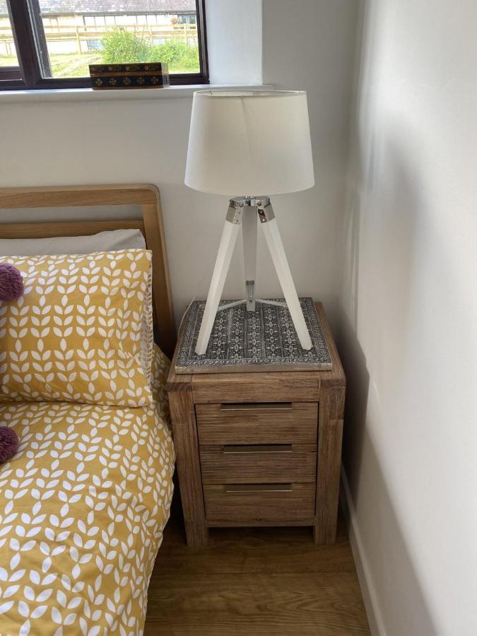 Cosy Cotswolds Self-Contained One Bedroom Cottage 奇平诺顿 外观 照片
